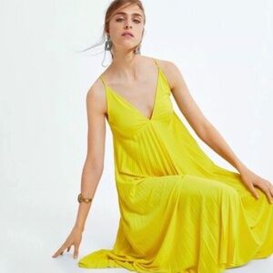 NEW Zara Yellow Pleated Camisole Dress Size Small